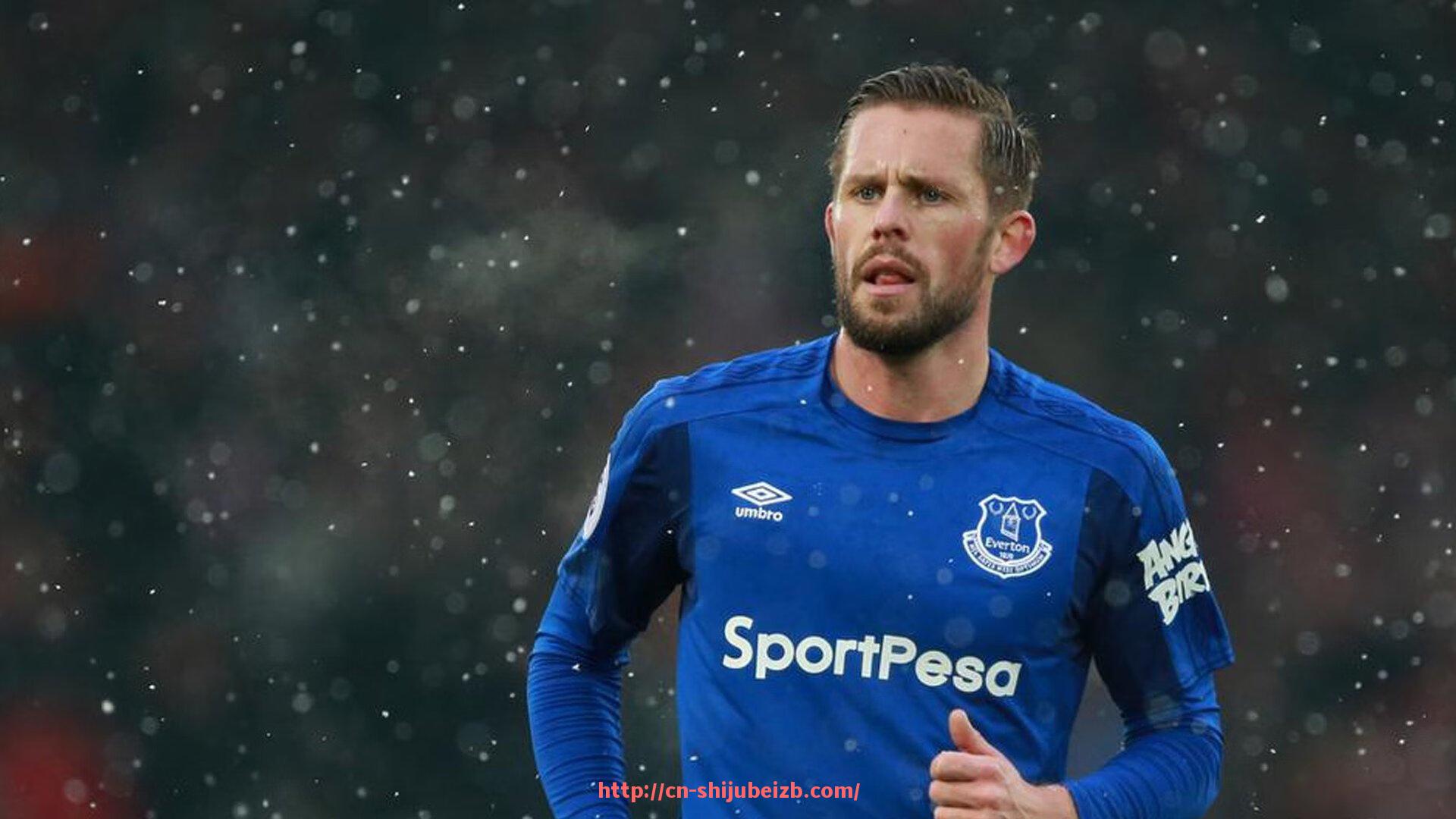 世俱杯直播-意甲联赛中的知名球队与比赛回顾